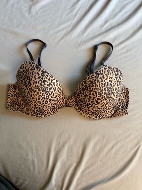 Victoria's Secret Leopard Print Push-Up Bra in Tan and Black